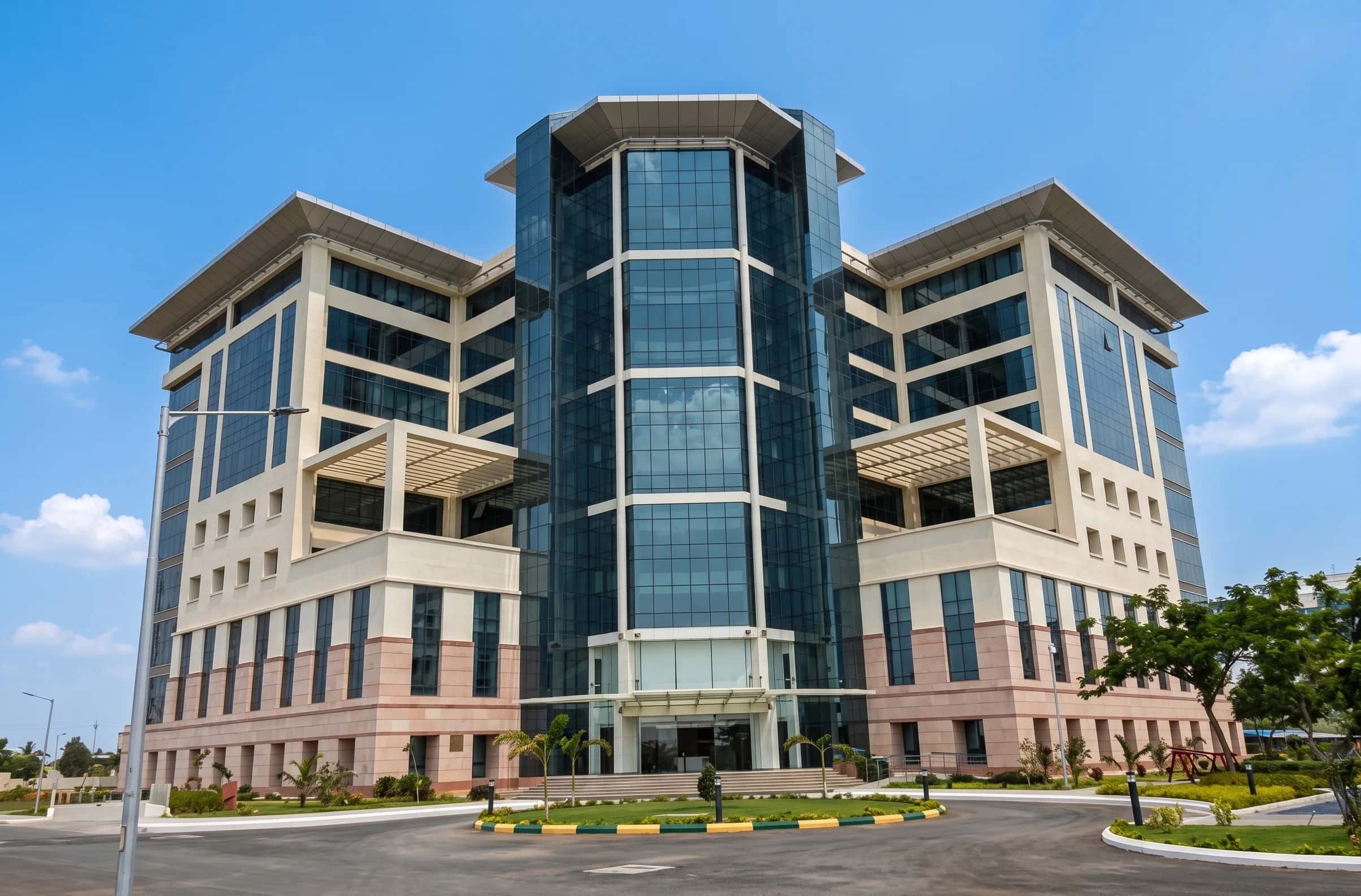 Facade Design & Execution for Airspace Above Gandhinagar Railway Station